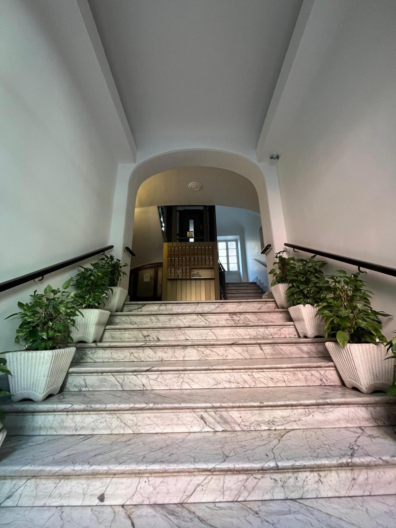 Casa Anna - Vatican & Metro Ottaviano Apartment *